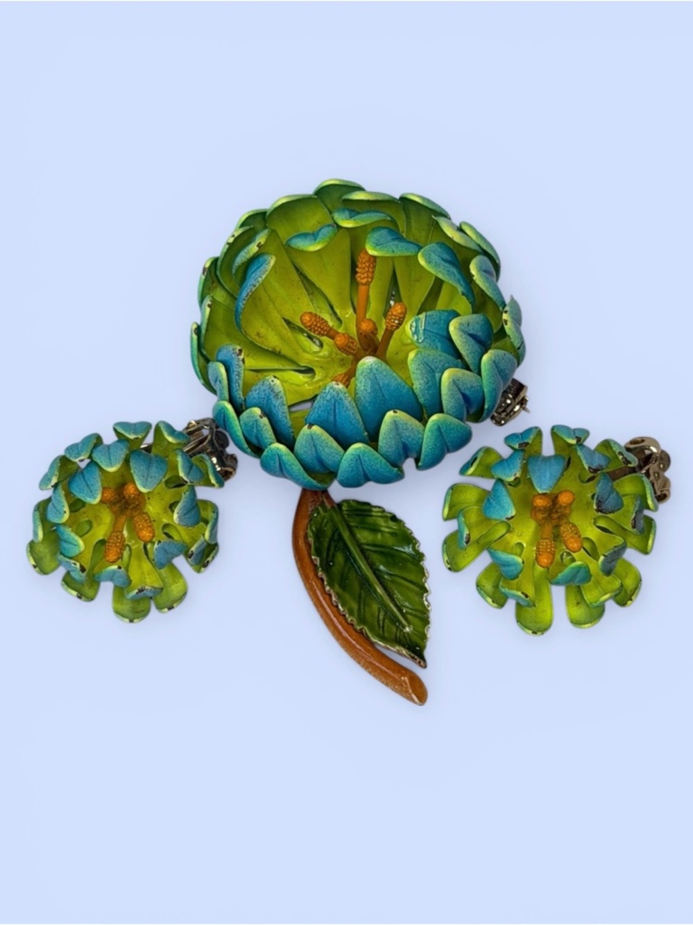 Flower Brooch Clip‎ Earring Set VTG Chrysanthemum Metal Enamel 3-D Design